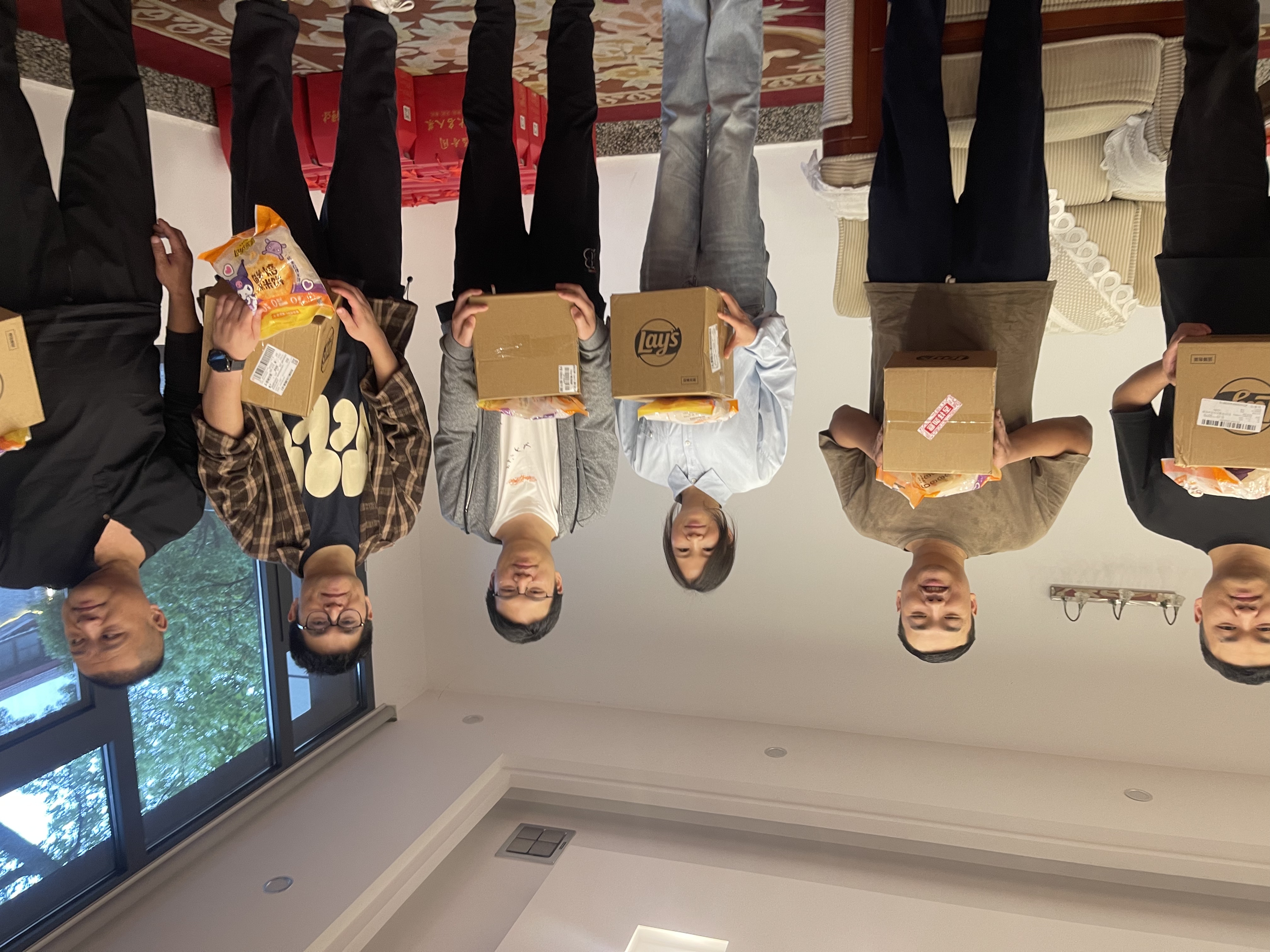 慶“六一”祝小朋友們節(jié)日快樂，健康成長！